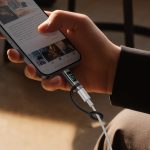 مبدل مک دودو Lightning به USB-C با نمایشگر LED و بند آویز توان 60 وات - Image 2