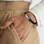 کابل مچی USB-C به Lightning پرودو با قفل مغناطیسی استیل مدل PDETK21BR Porodo USB-C to Lightning Wristband Cable Magnetic Steel Clasp - Image 5